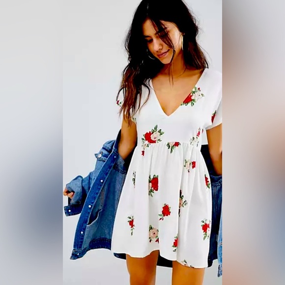 Motel Rocks Dresses & Skirts - 🎉HP🎉 NWT MOTEL SALAZAR A LINE DRESS IN NEW ROMANACE SIZE SX